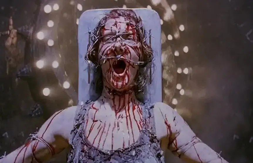 فیلم افق رویداد  Event Horizon