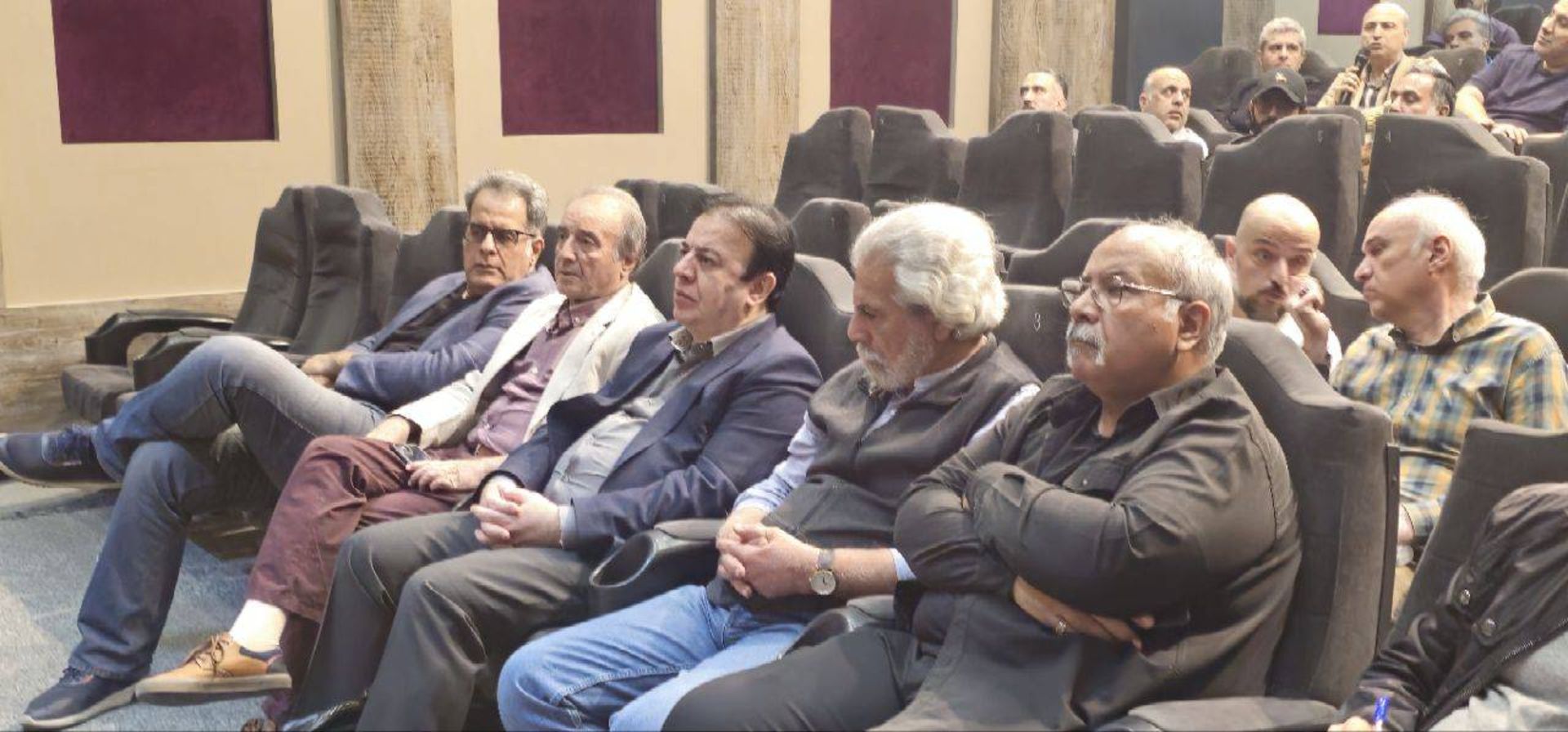 جلسه خانه سینما