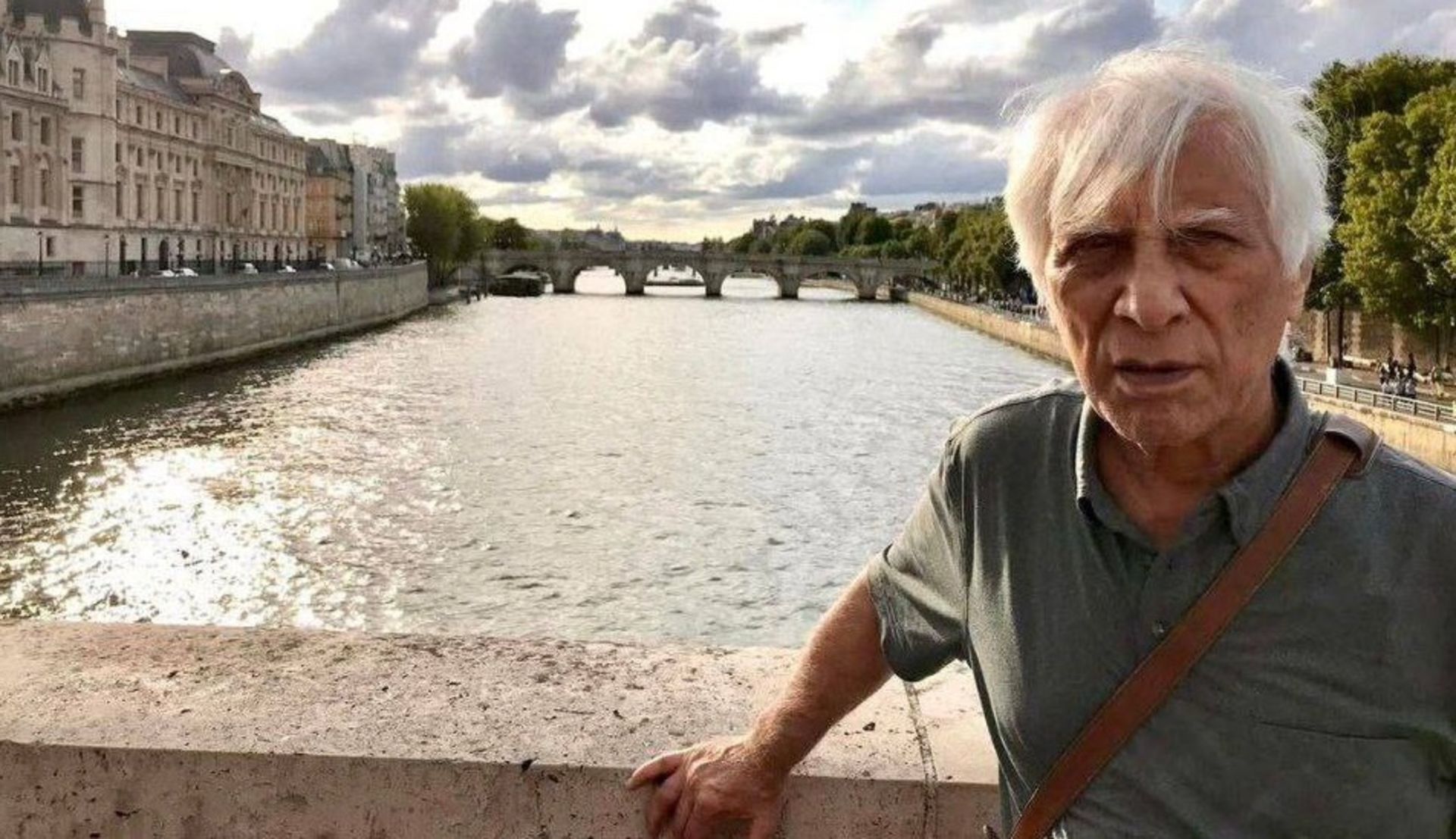 درگذشت بیضایی