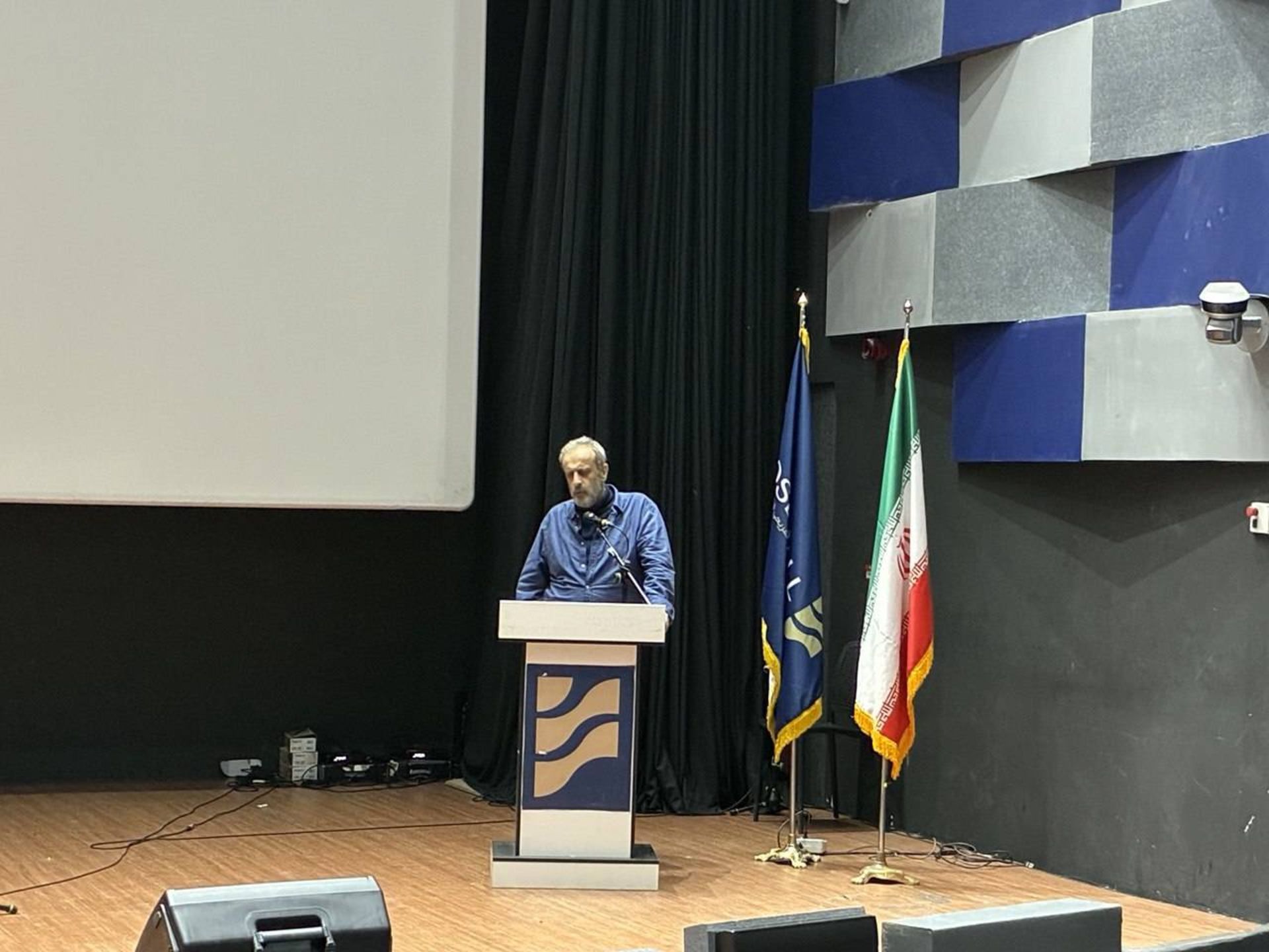 بزرگداشت عباس یاری