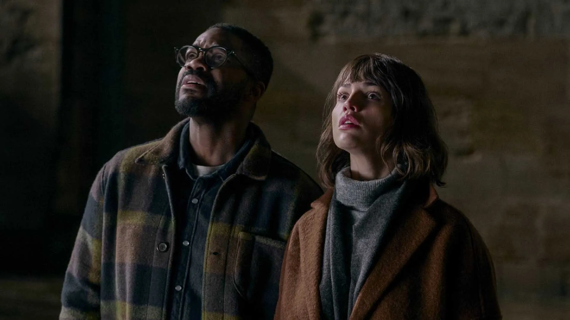 ایزا گونزالز و جووان آدپو در سریال 3 Body Problem