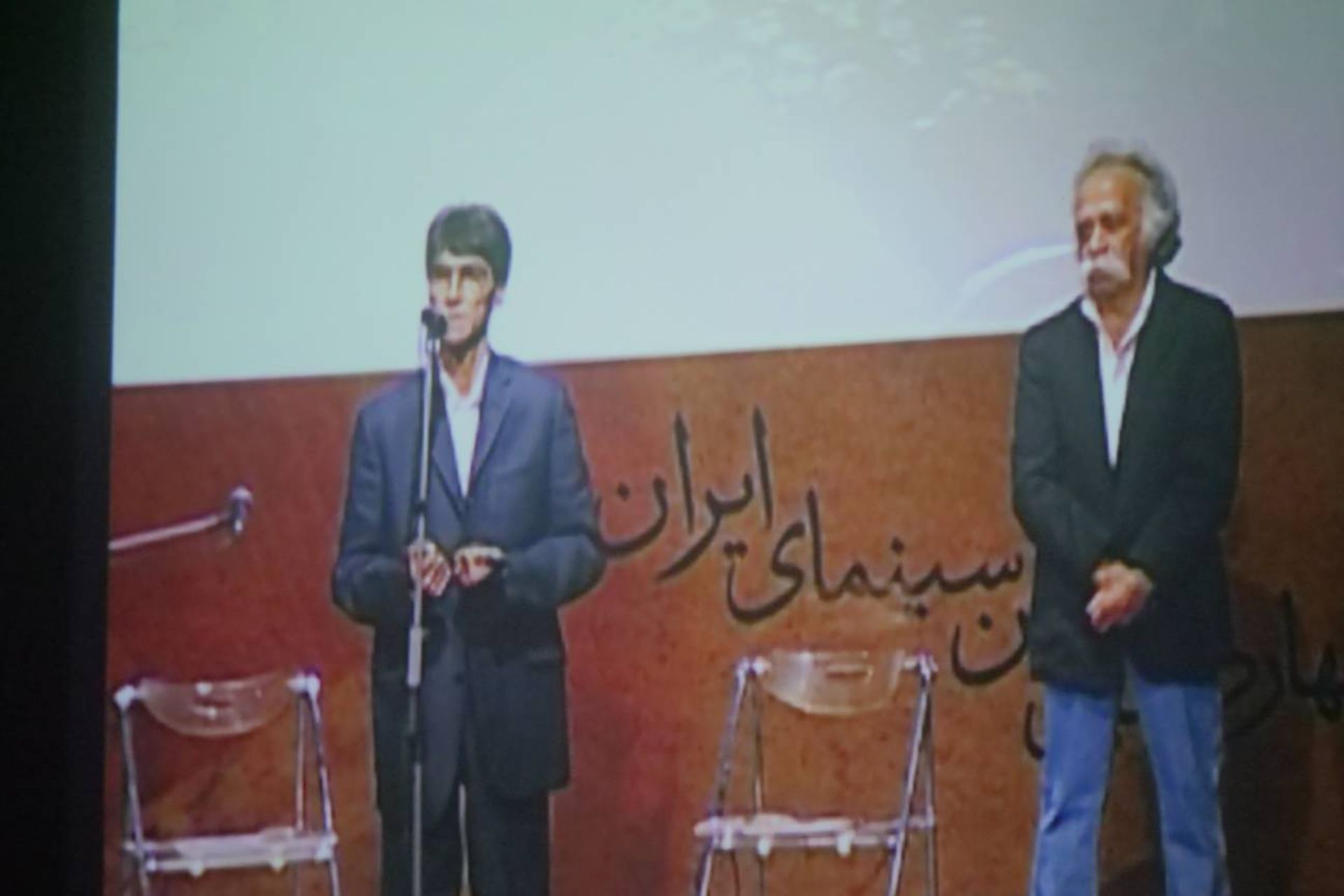 یادبود ناصر تقوایی