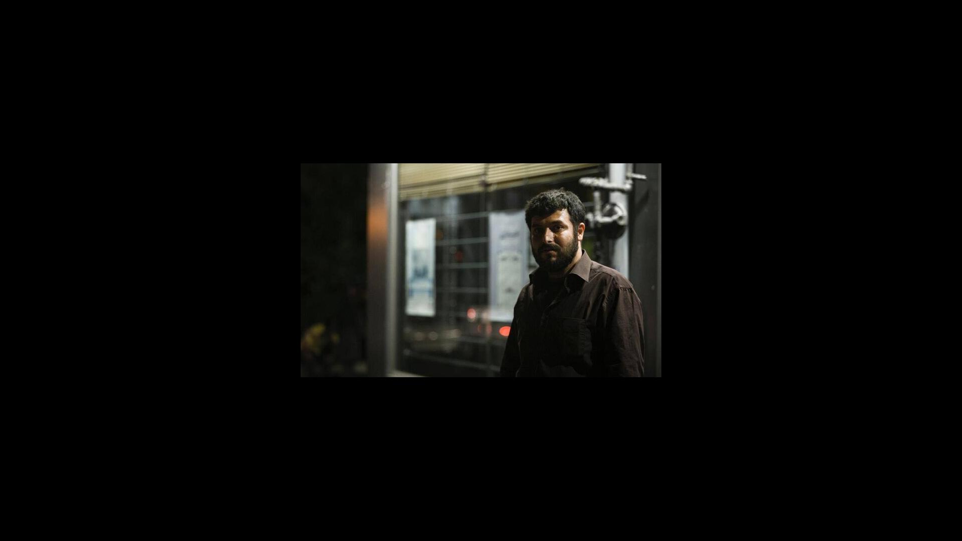 فیلم سگ دست