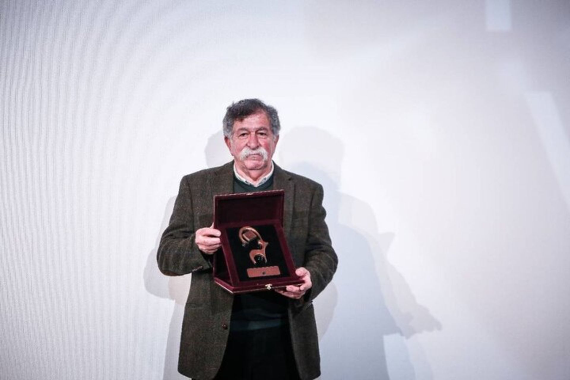 فرهاد ورهرام