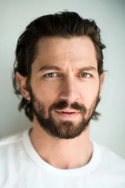 عکس Michiel Huisman