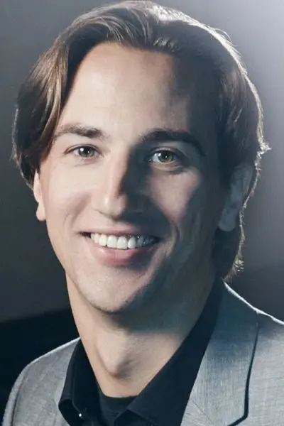 عکس James Weaver