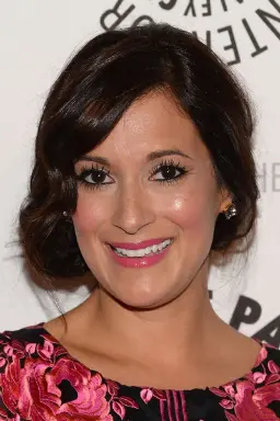عکس Angelique Cabral