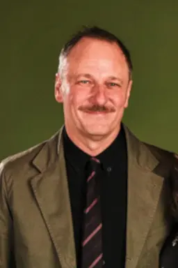 عکس Phil Hay