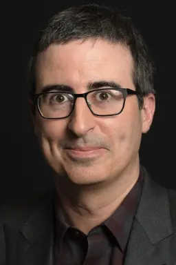 عکس John Oliver