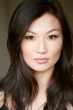 عکس Michelle Krusiec