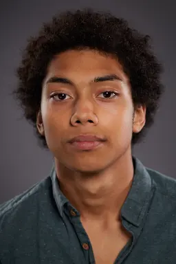 عکس Chance Perdomo
