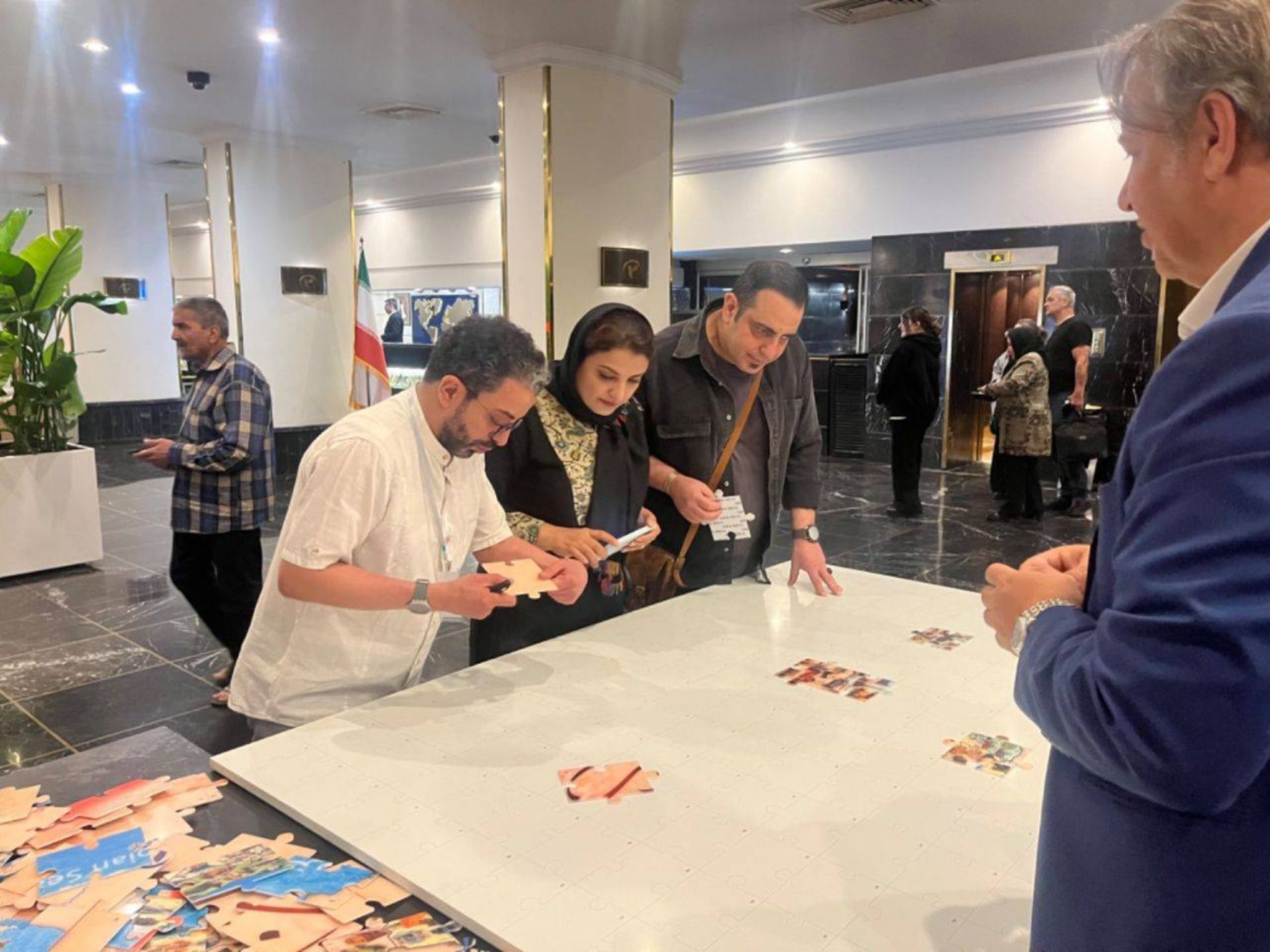 دیدار با کودکان جنگ زده 