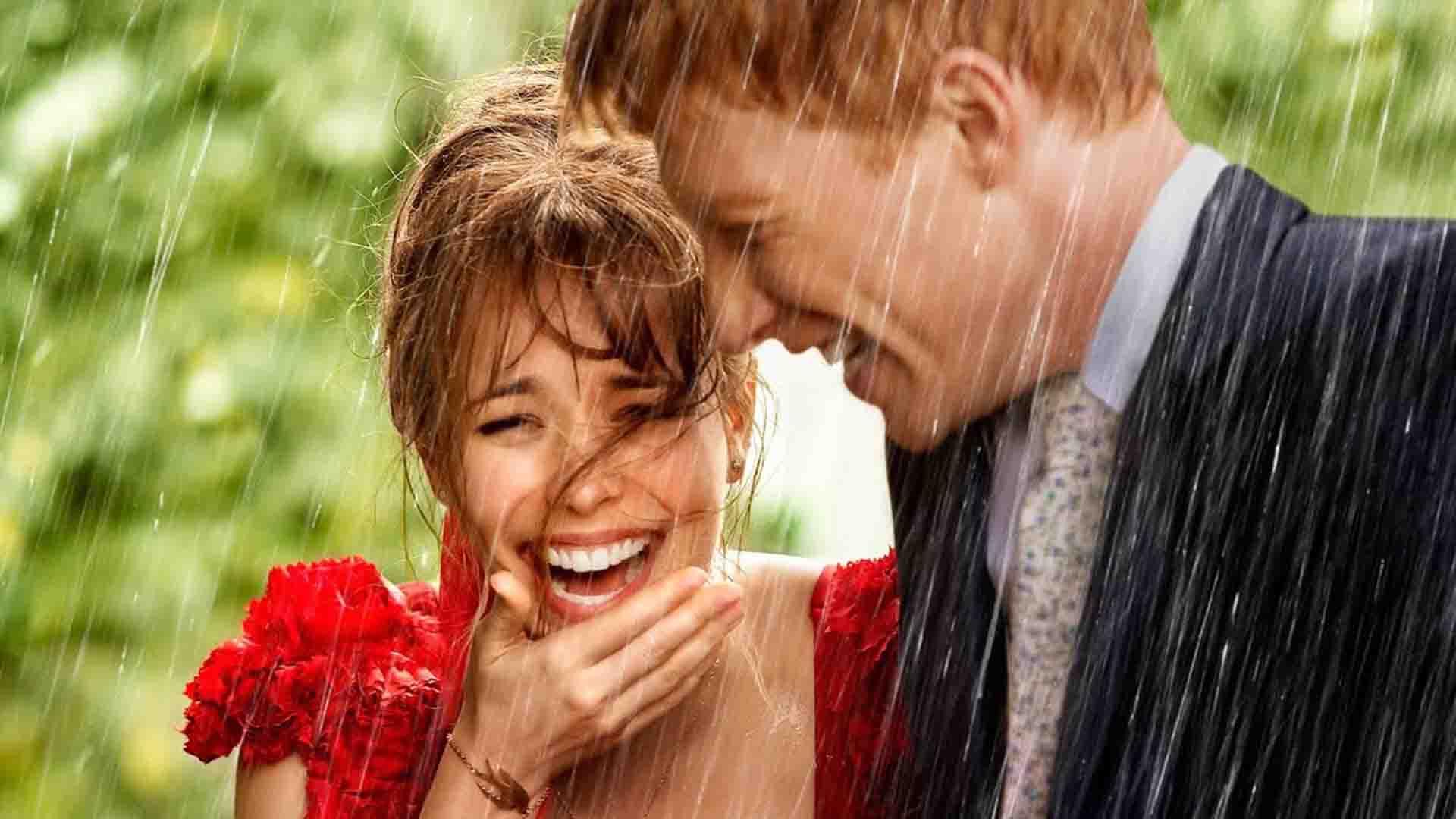 ریچل مک‌آدامز و دامنل گلیسون در فیلم About Time