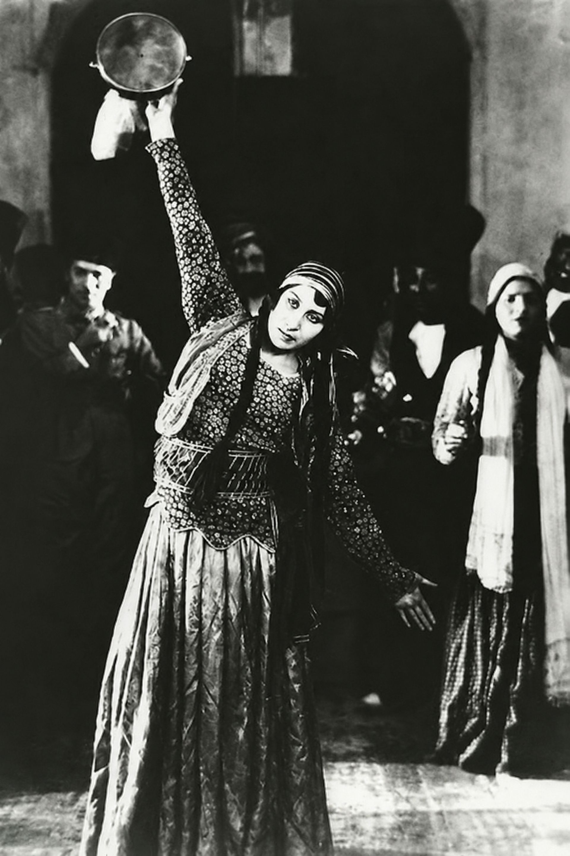 فیلم دختر لر 