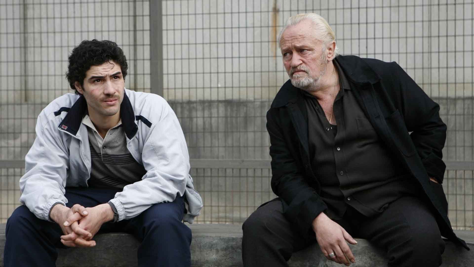 دو بازیگر اصلی فیلم A Prophet در زندان