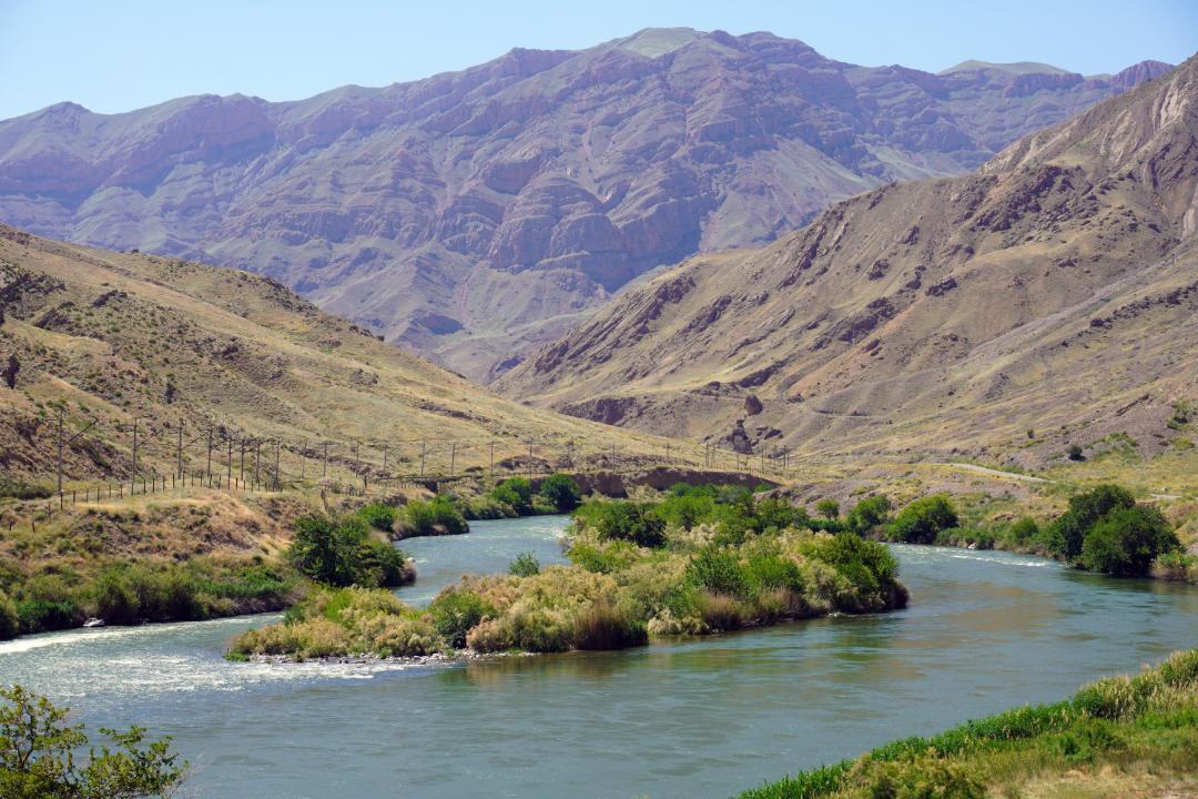 مستند ارس رود خروشان 