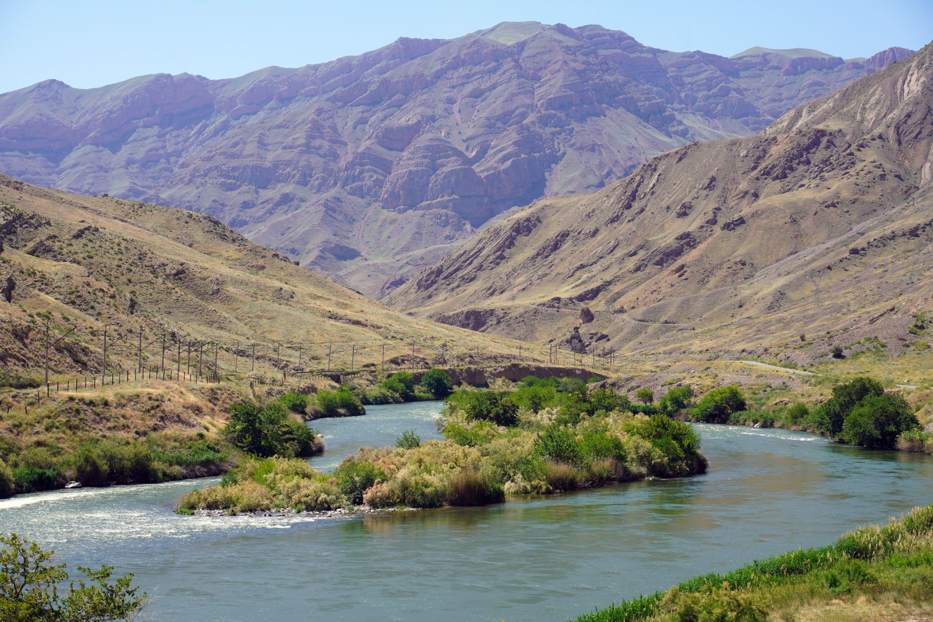 مستند ارس رود خروشان 