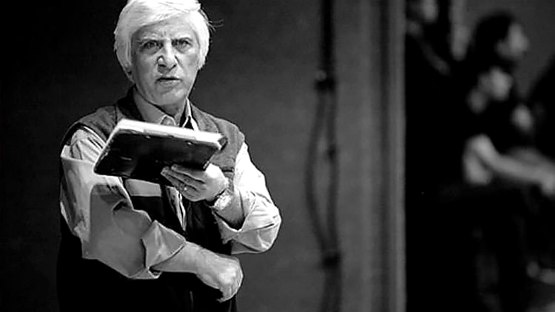 بهرام بیضایی کارگردان سینما و تئاتر