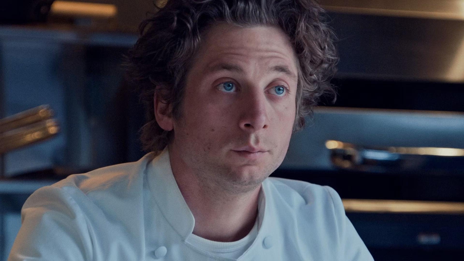 کارمی در سریال خرس