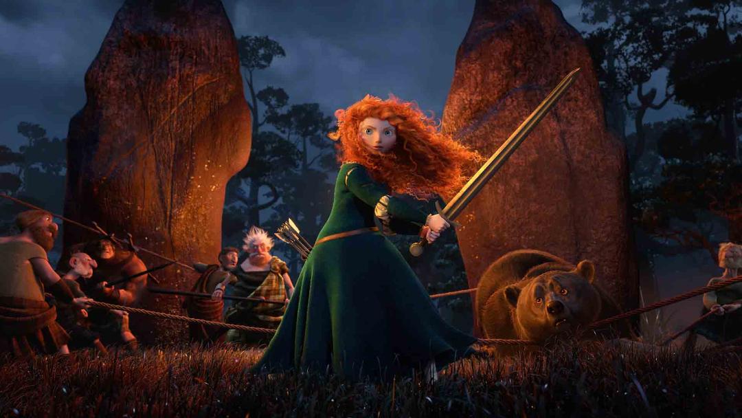 شخصیت مریدا به همراه شمشیر خود در انیمیشن Brave