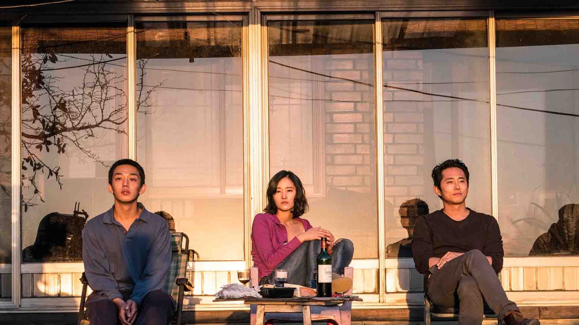 سه بازیگر اصلی فیلم Burning مقابل آفتاب