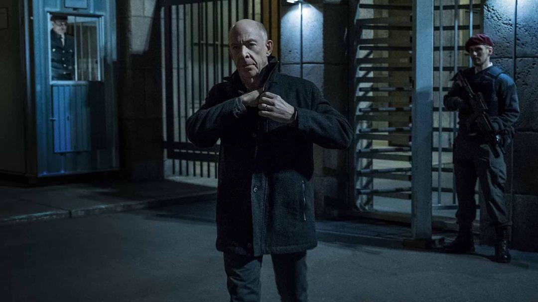 نسخه دیگر شخصیت هاوارد سیلک در سریال Counterpart