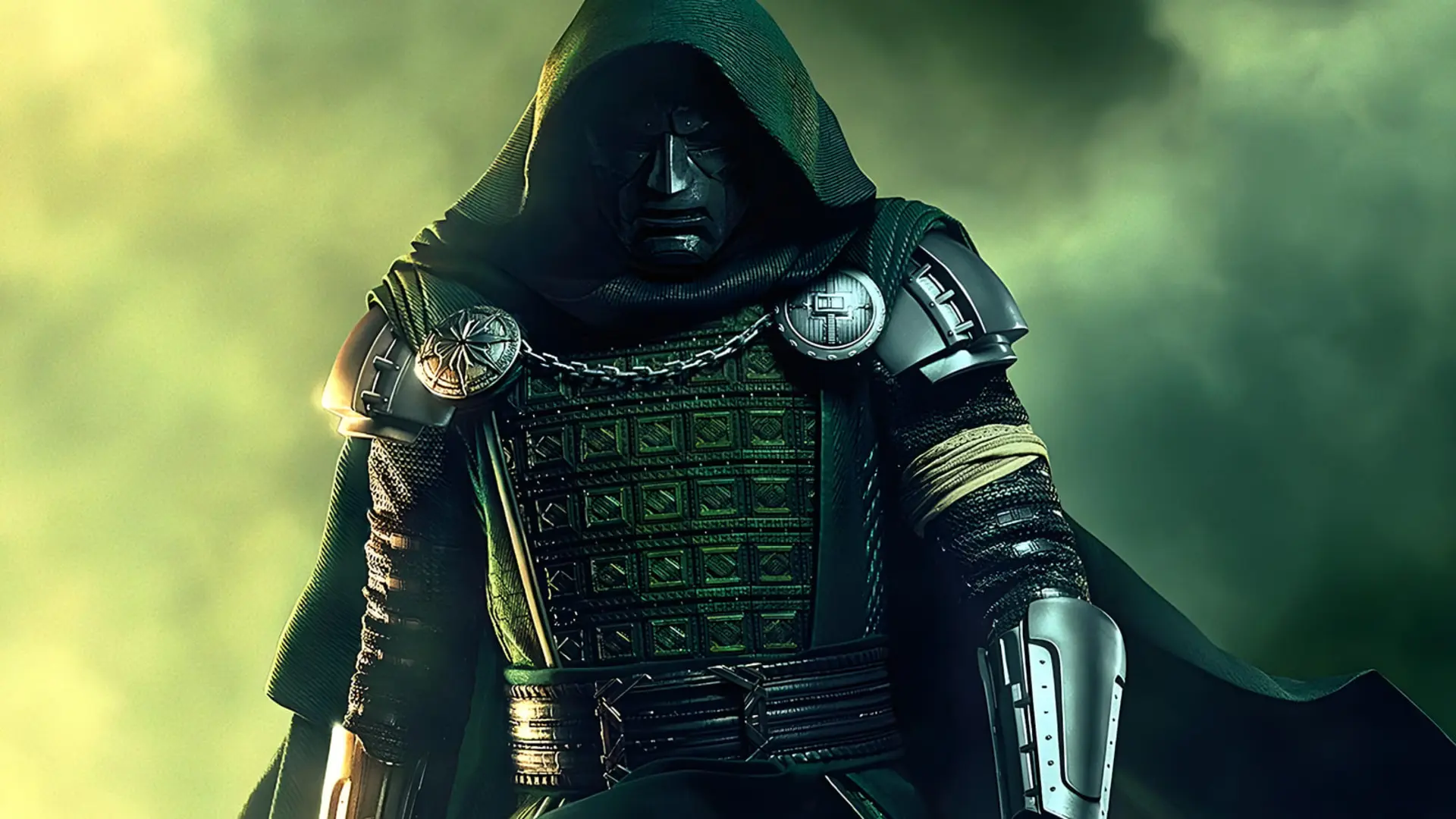 زره جدید دکتر دووم (Doctor Doom) با شنل سبز و ماسک فلزی