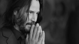 چهره کیانو ریوز (Keanu Reeves) در نمای نزدیک و سیاه و سفید