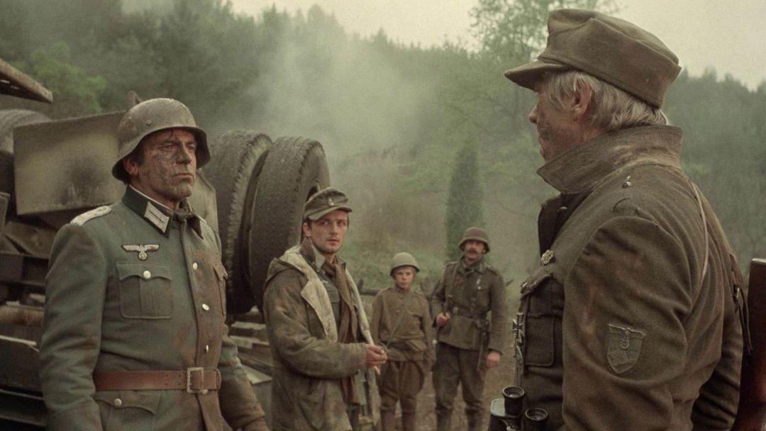 فیلم cross of iron