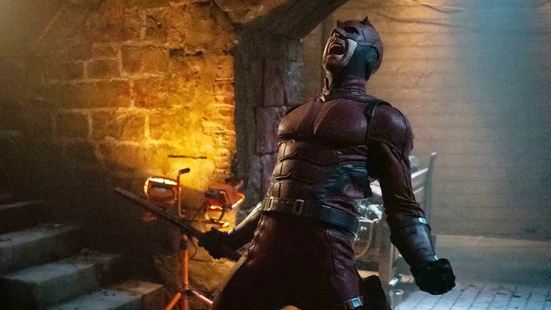 شخصیت دردویل در حال فریاد کشیدن در سریال Daredevil: Born Again