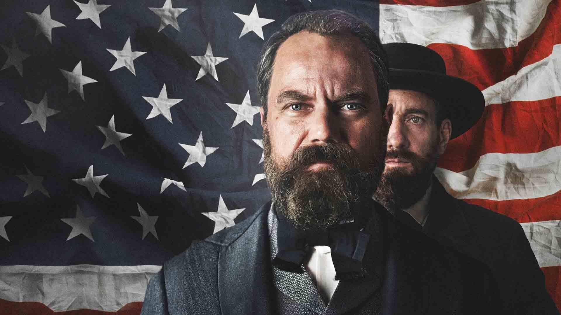 مایکل شانون و متیو مک‌فادین در سریال Death by Lightning