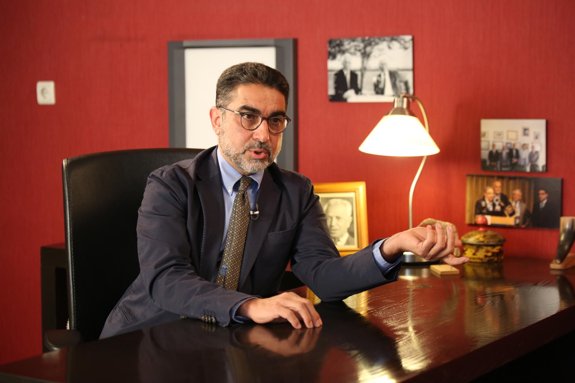 دکتر میر پزشک معالج کیارستمی