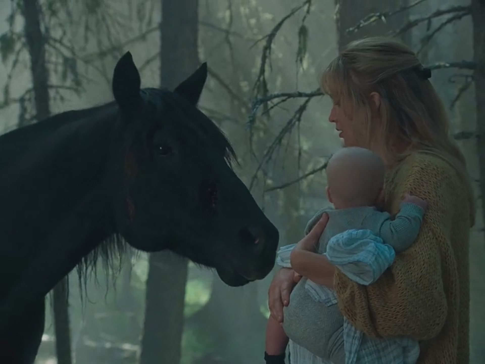 نمایی از فیلم بمیر عشق من