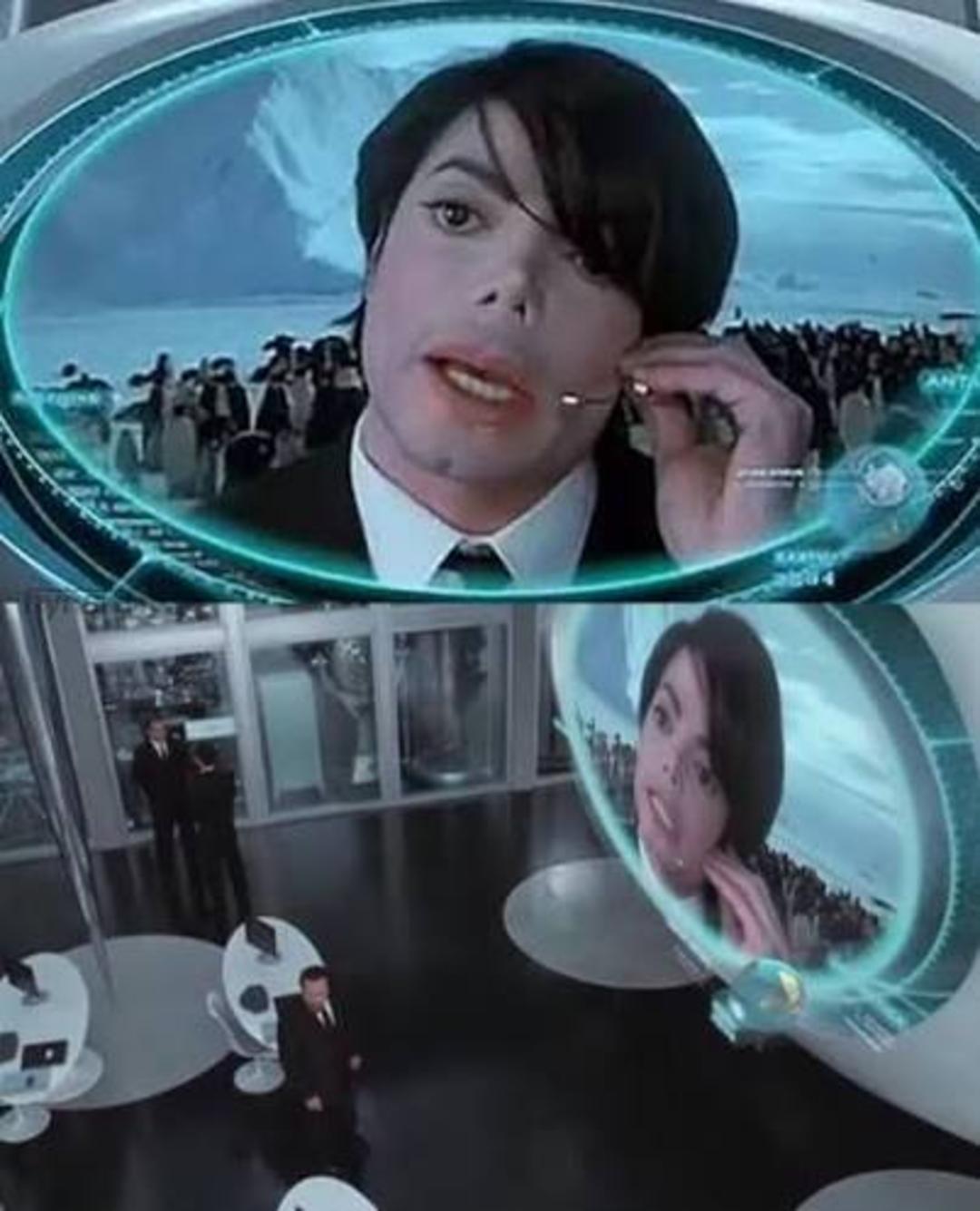 مایکل جکسون در  فیلمِ Men in Black II