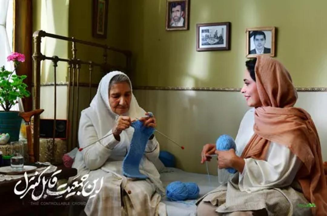 فیلم این جمعیتِ غیر قابل کنترل