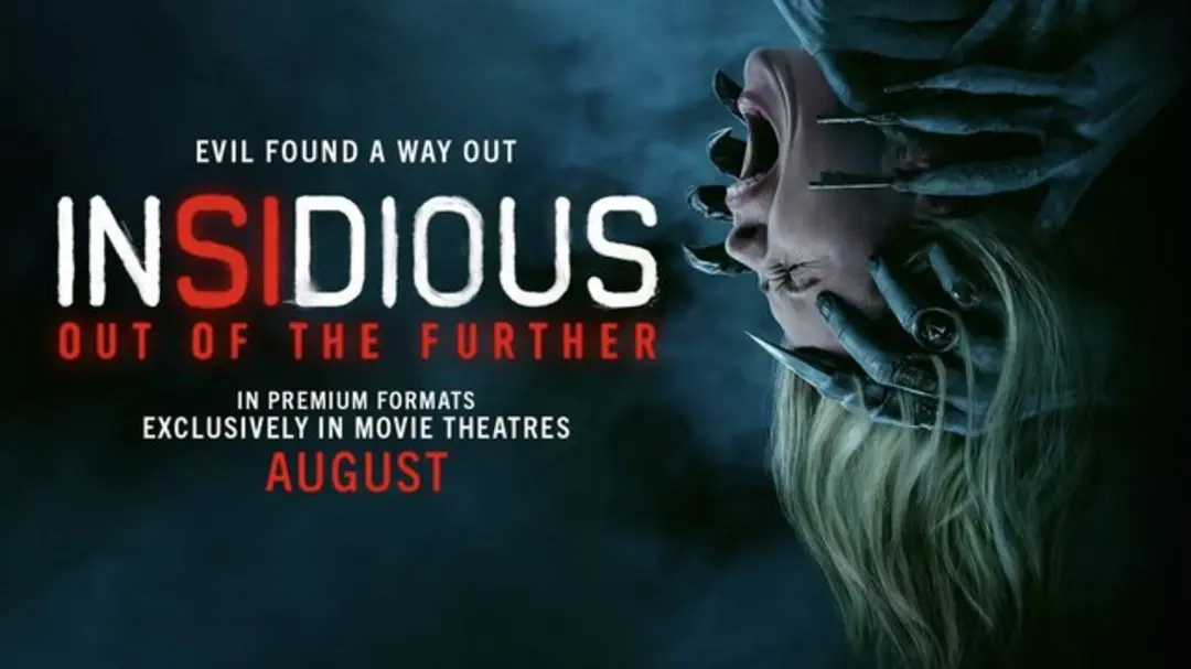 پوستر فیلم ترسناک اینسیدیوس (Insidious: Out of the Further) با چهره‌ای در حال فریاد