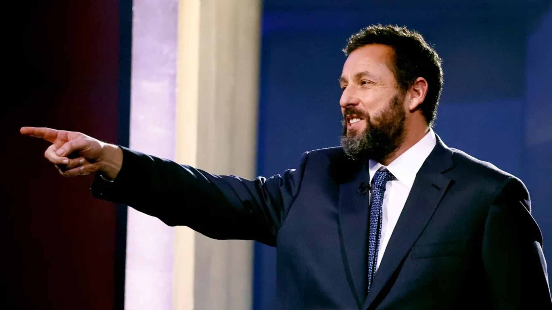 تقدیر جشنواره فیلم پالم اسپرینگز از آدام سندلر برای بازی در «جی کلی»