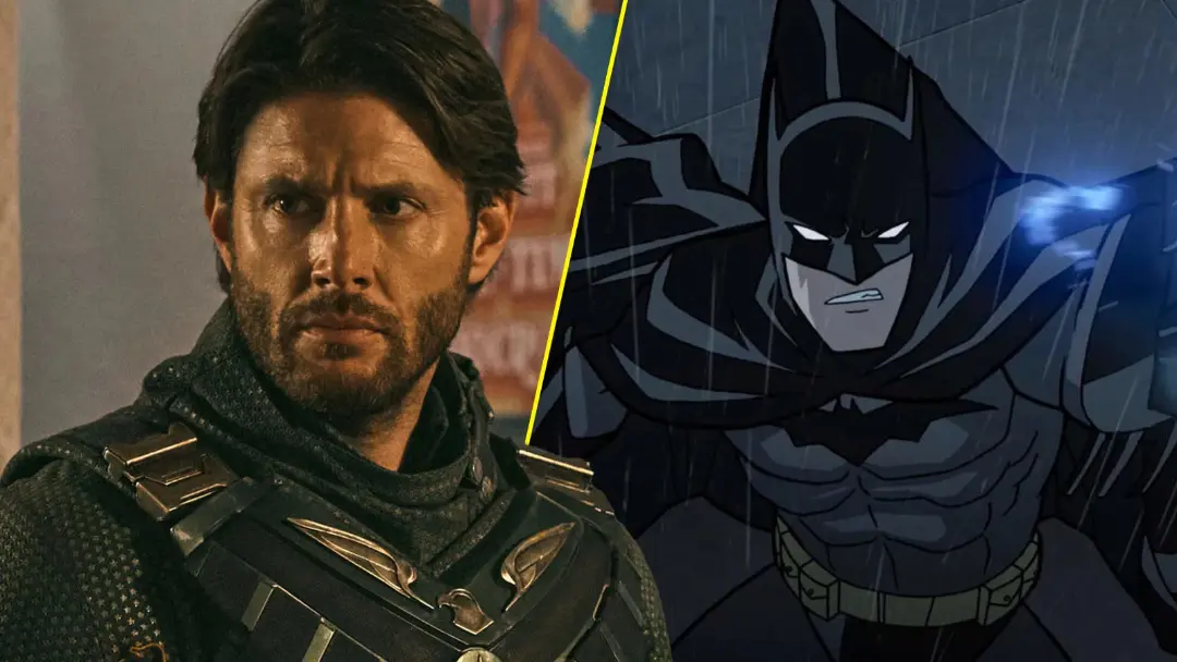 جنسن اکلس (Jensen Ackles) در کنار تصویر انیمیشنی بتمن (Batman)