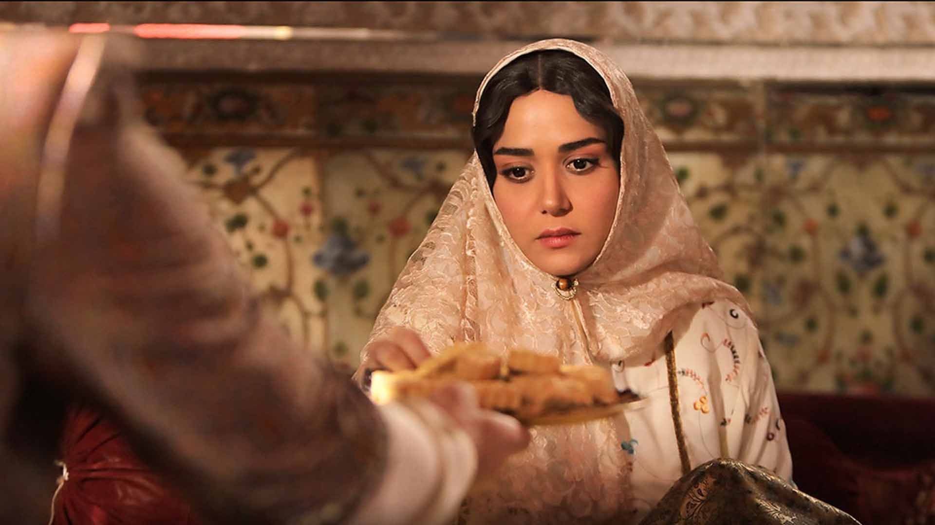 پریناز ایزدیار در نقش جیران در سریال جیران