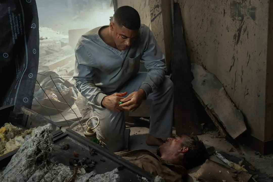 جان انگشتر را از دستِ هال برمی‌دارد، سریال Lanterns
