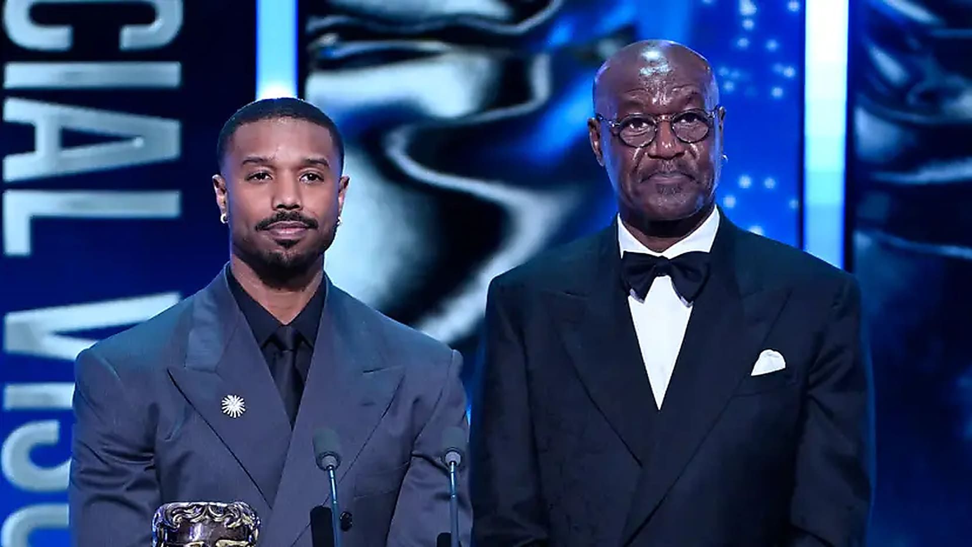 مایکل بی جردن و دلروی لیندو در مراسم بفتا