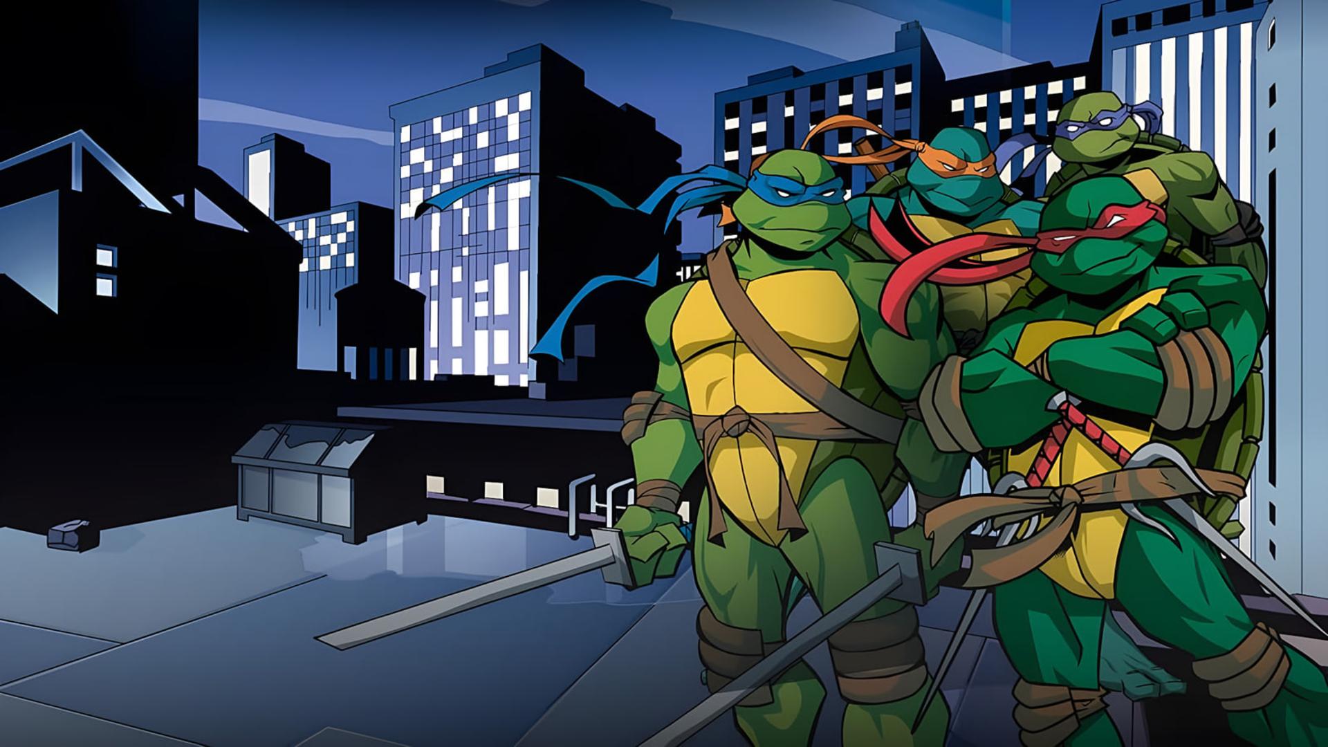 چهار شخصیت لاک‌پشت‌های نینجا (Teenage Mutant Ninja Turtles) در پشت‌بام یک شهر شبانه