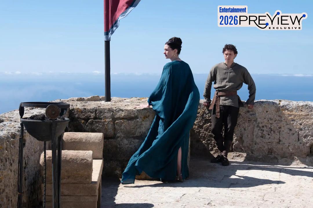 تام هالند و آن هاتاوی در فیلم ادیسه کریستوفر نولان