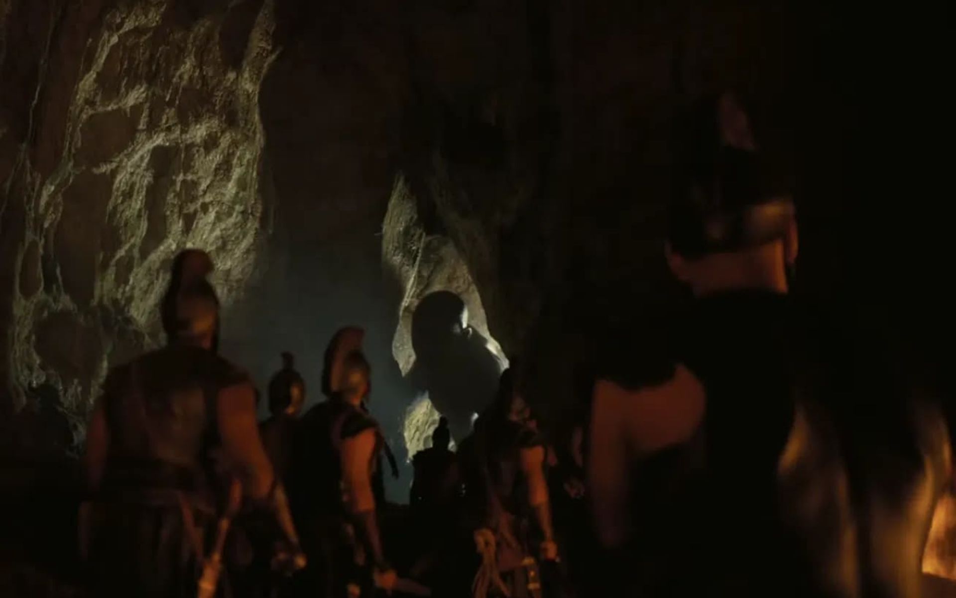 ادیسئوس در غار در فیلم ادیسه کریستوفر نولان