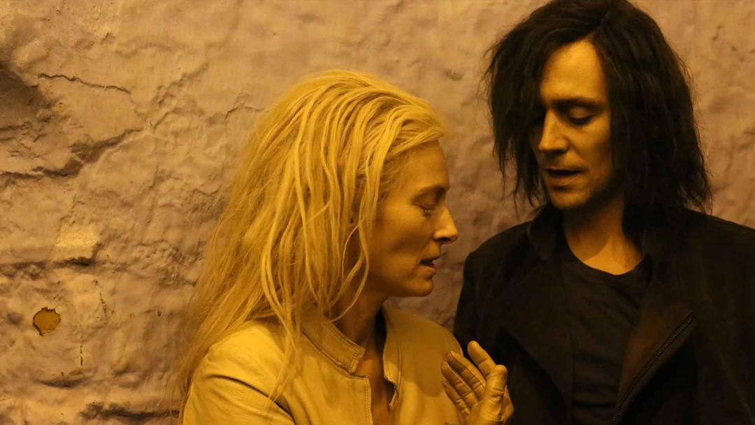 تام هیدلستون و تیلدا سوئینتن در فیلم Only Lovers Left Alive