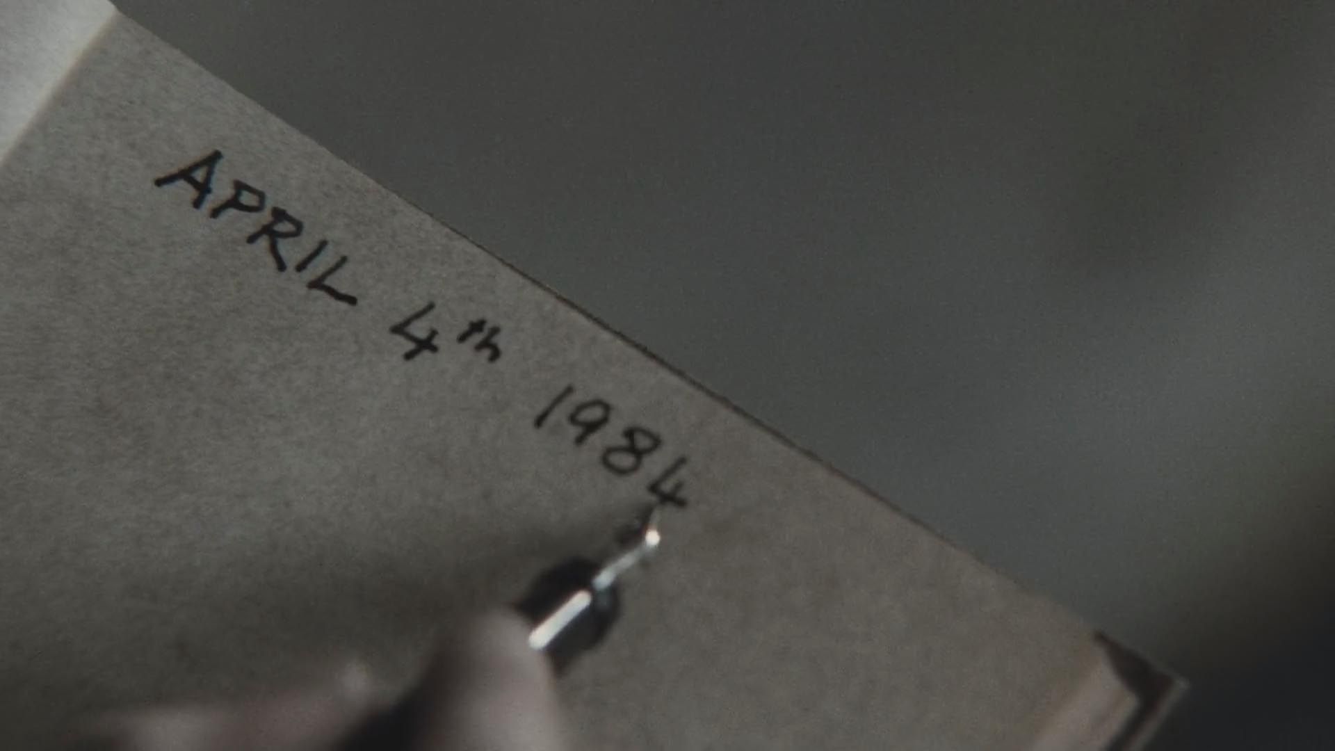 معرفی مستند Orwell: 2+2=5 | از بیگ برادر تا بیگ‌ دیتا