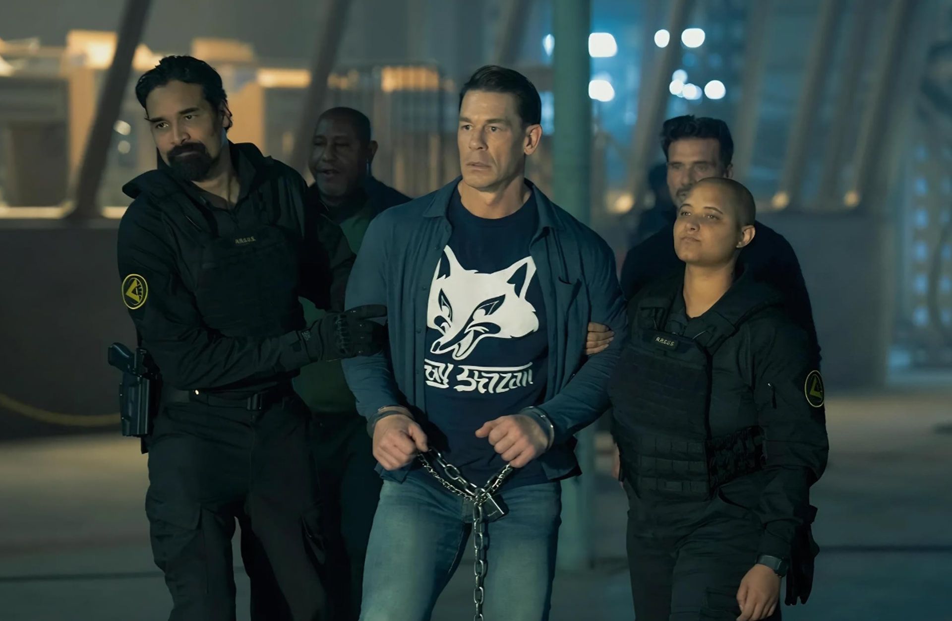 کریس دستگیر می‌شود، سریال پیس میکر