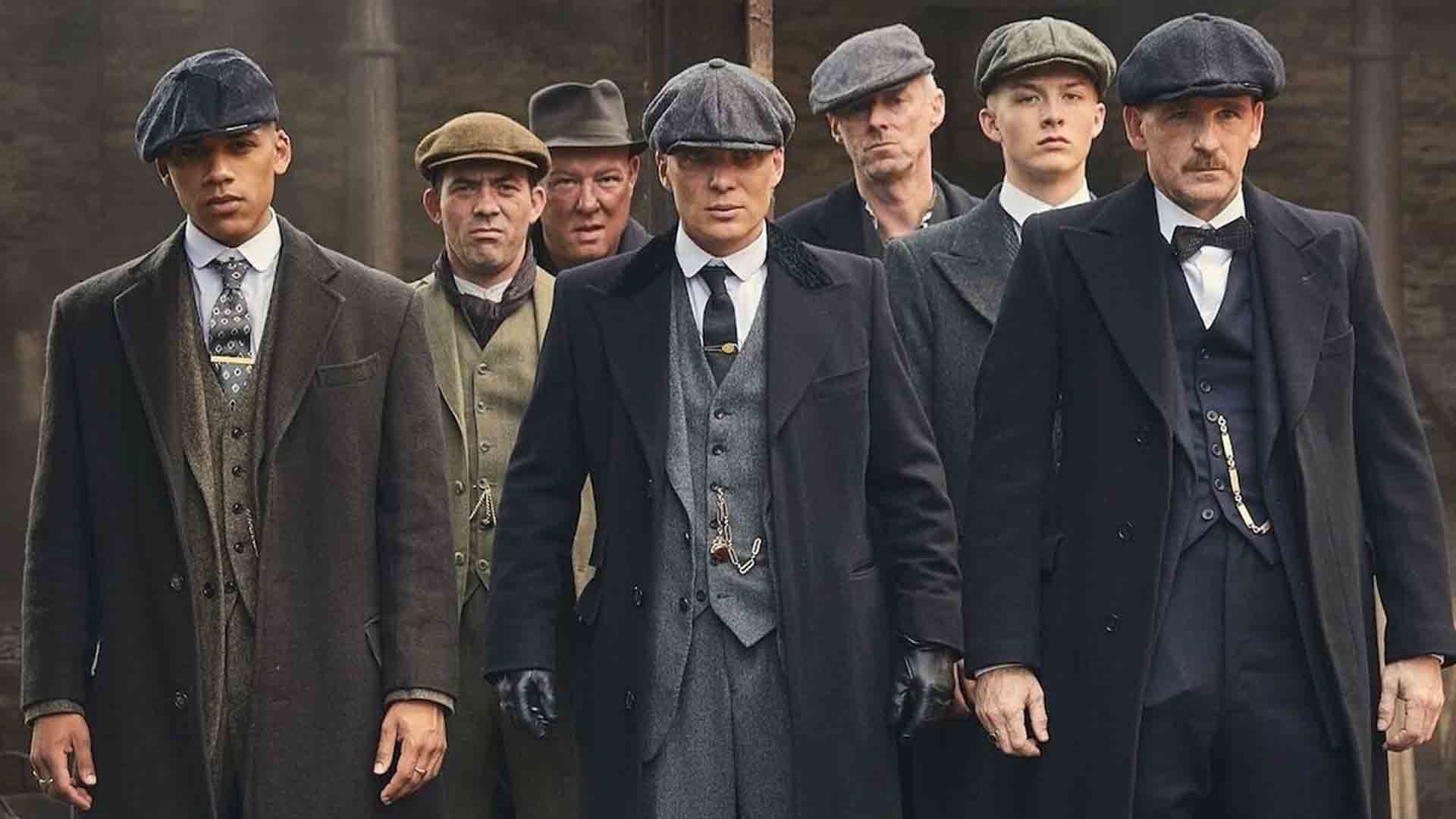 تامی شلبی و دیگر اعضای گروه در کنار هم در سریال Peaky Blinders