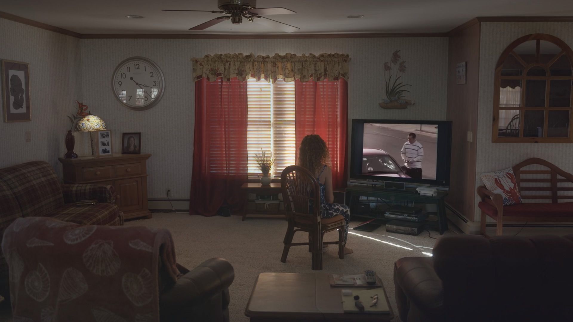 معرفی مستند Predators | میراث شومِ تلویزیونِ واقع‌نما