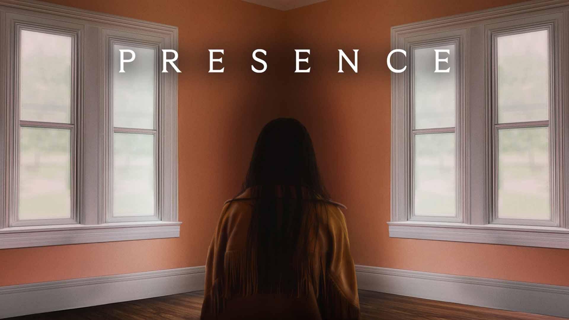شخصیت اصلی فیلم Presence مقابل کاراکتر حضور